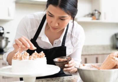 Ngành làm bánh, bán bánh Ngành làm bánh, bán bánh